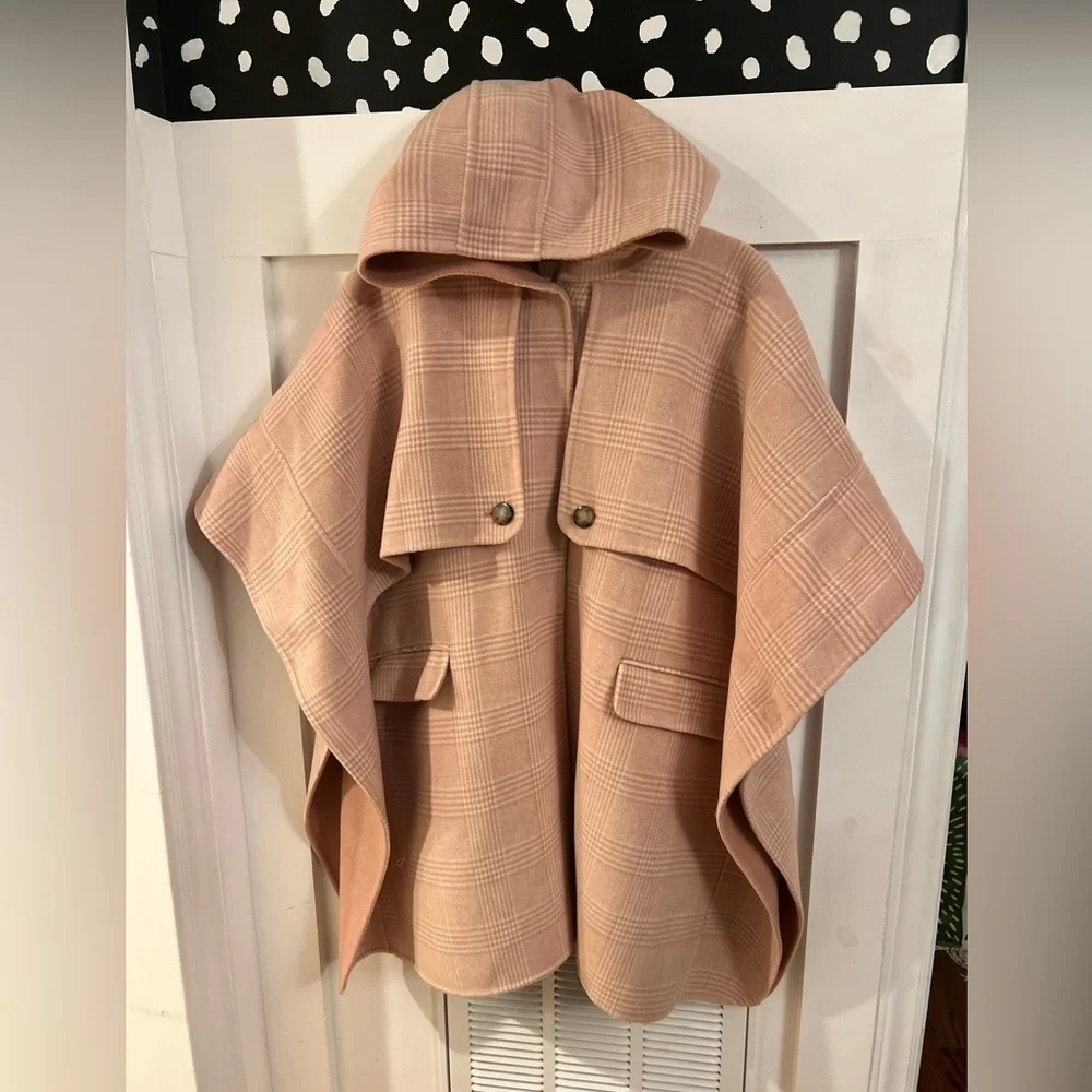 Sezane pink plaid Devan Cape - Picture 2 of 8